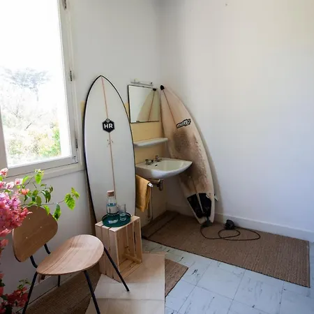 Albergue Surfhostel Hossegor *